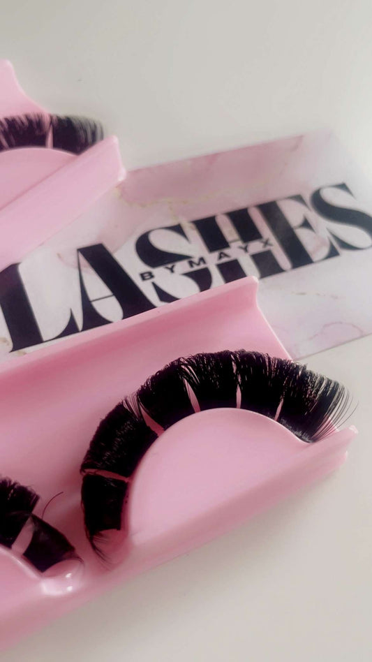 Cluster Lashes